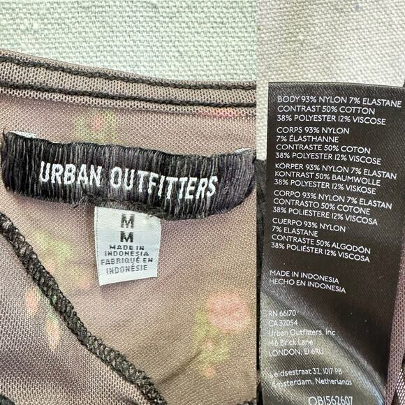 Urban Outfitters Layered Cropped Cami Mesh Floral Print Ribbed Panel Size Medium - Picture 4 of 16